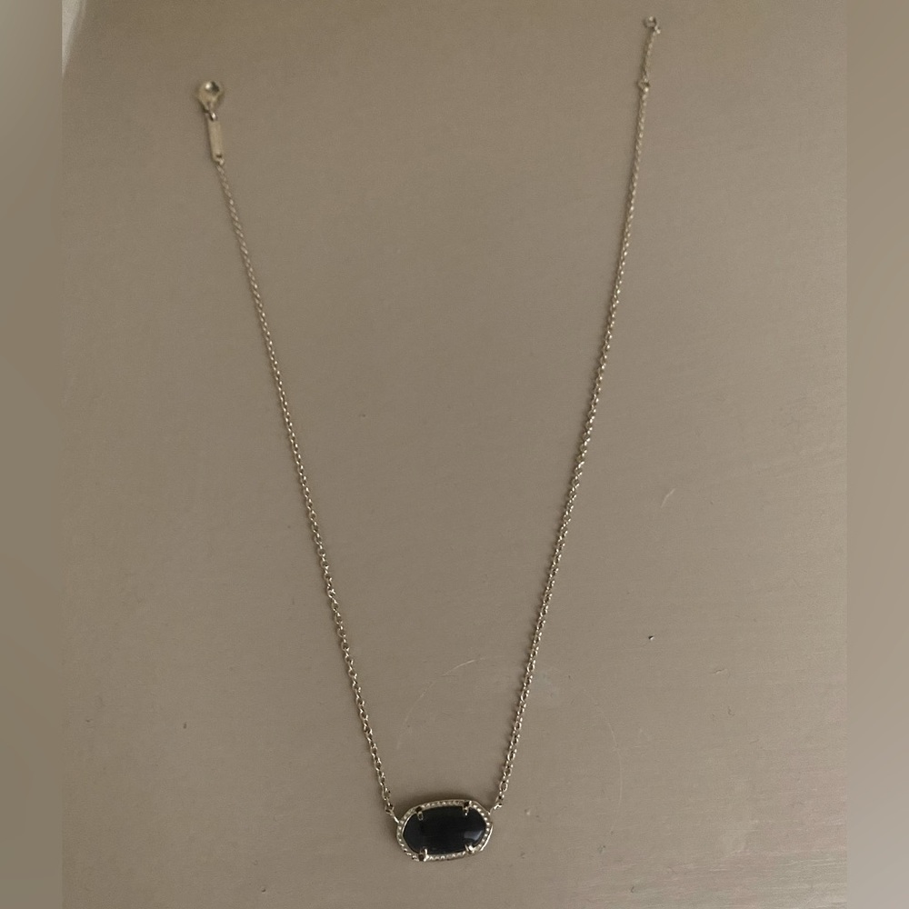 Kendra Scott Elisa Pendant Necklace in Black Opaque Glass